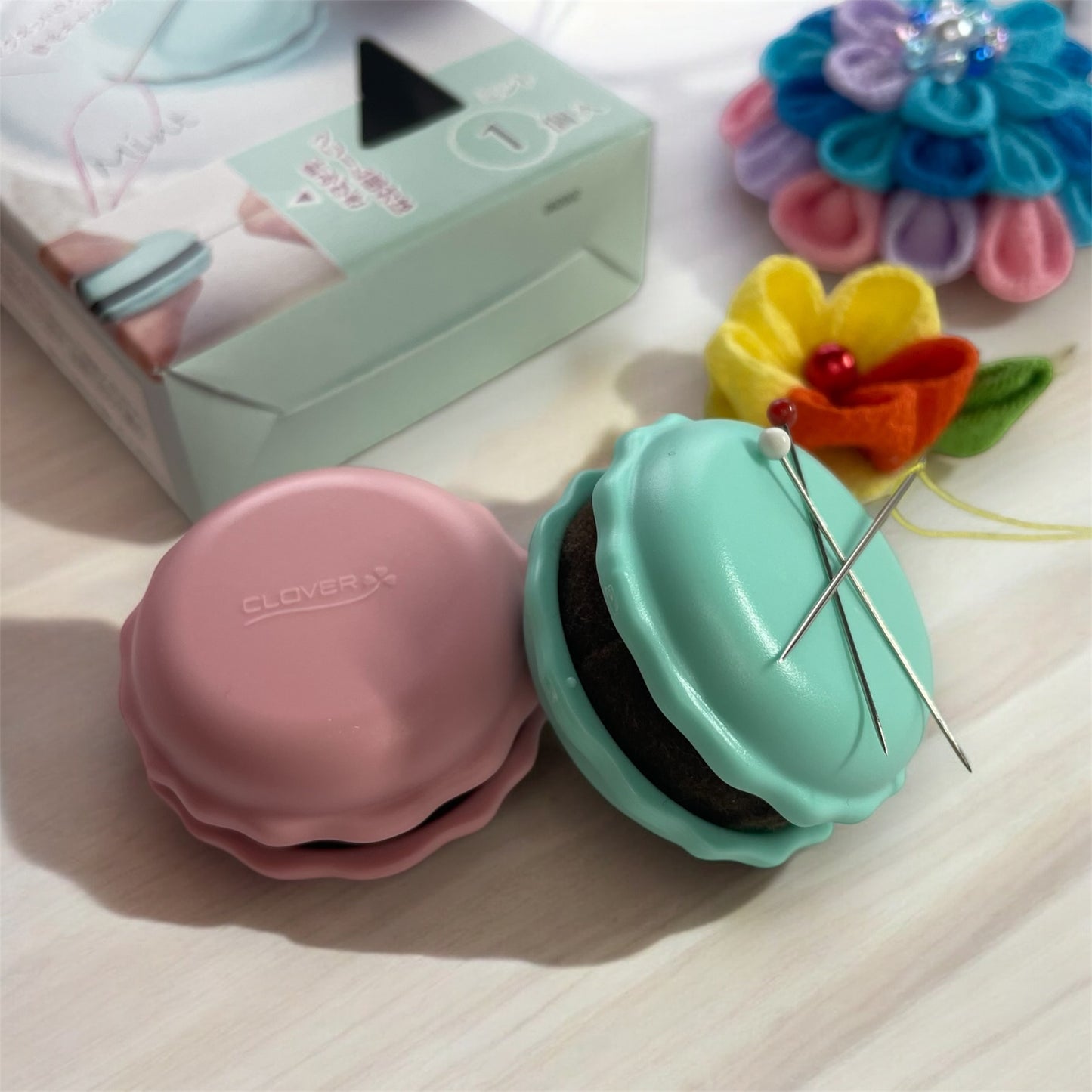 Macaron-Nadelablage und Polierset von Clover