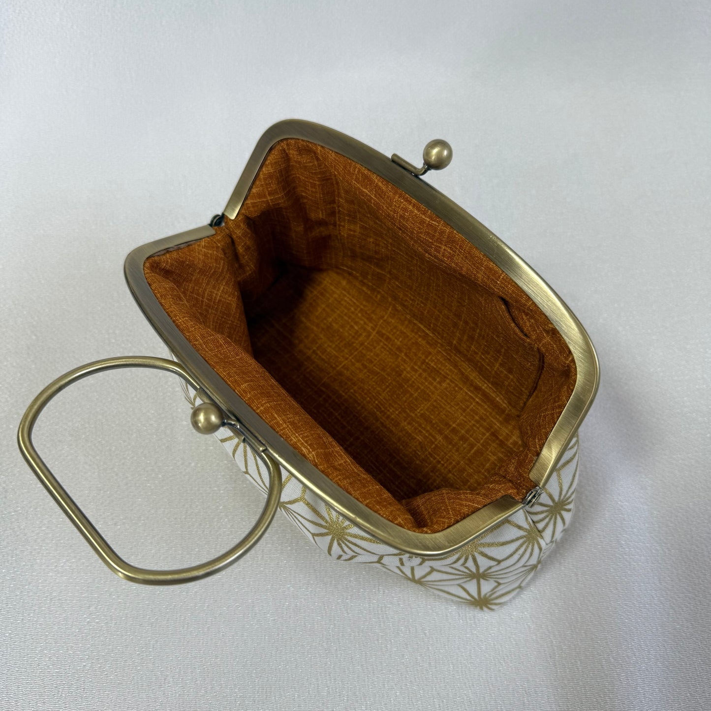 Handmade Japanese Motifs Frame Purse "Asanoha" , Gold