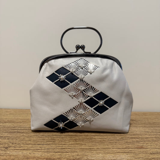 Handmade Leather Frame Purse, "SHIRO"