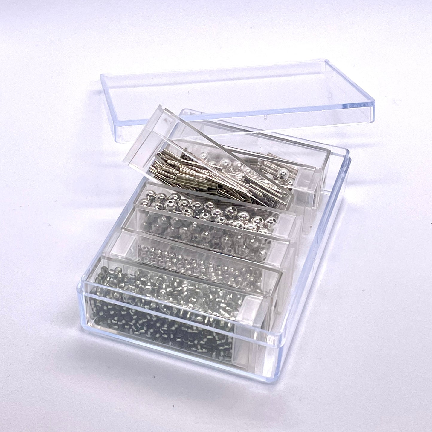 Bead Storage Organizer: 28 Clear Plastic Cases
