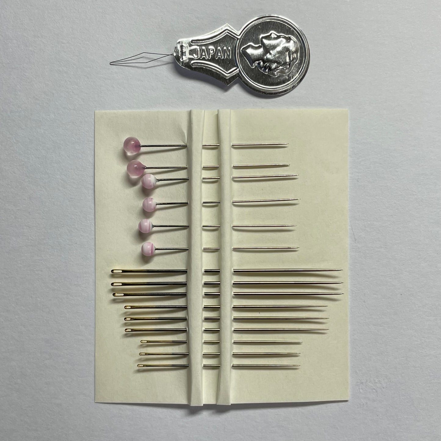 Hiroshima Needles <Sewing needle-package>