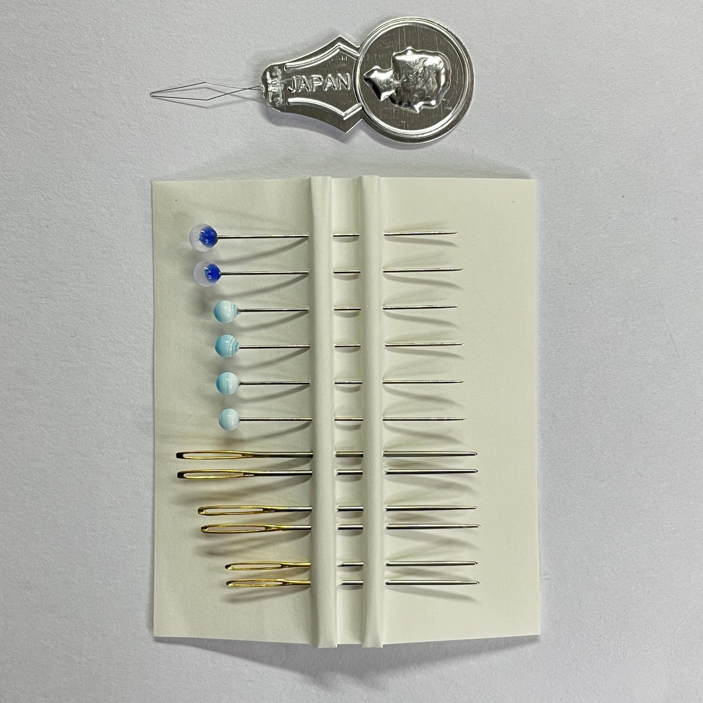 広島ニードルズ<cross stitch needle-package></cross>