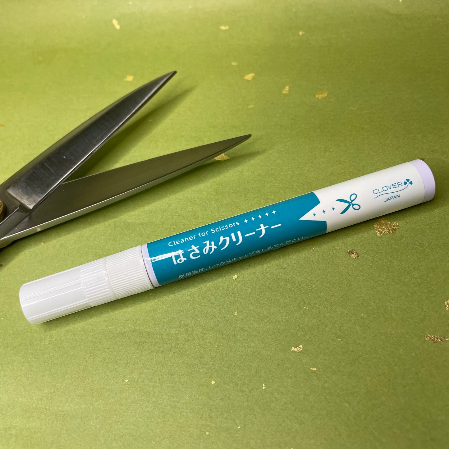 Scissors Cleaner from Clover Made in Japan