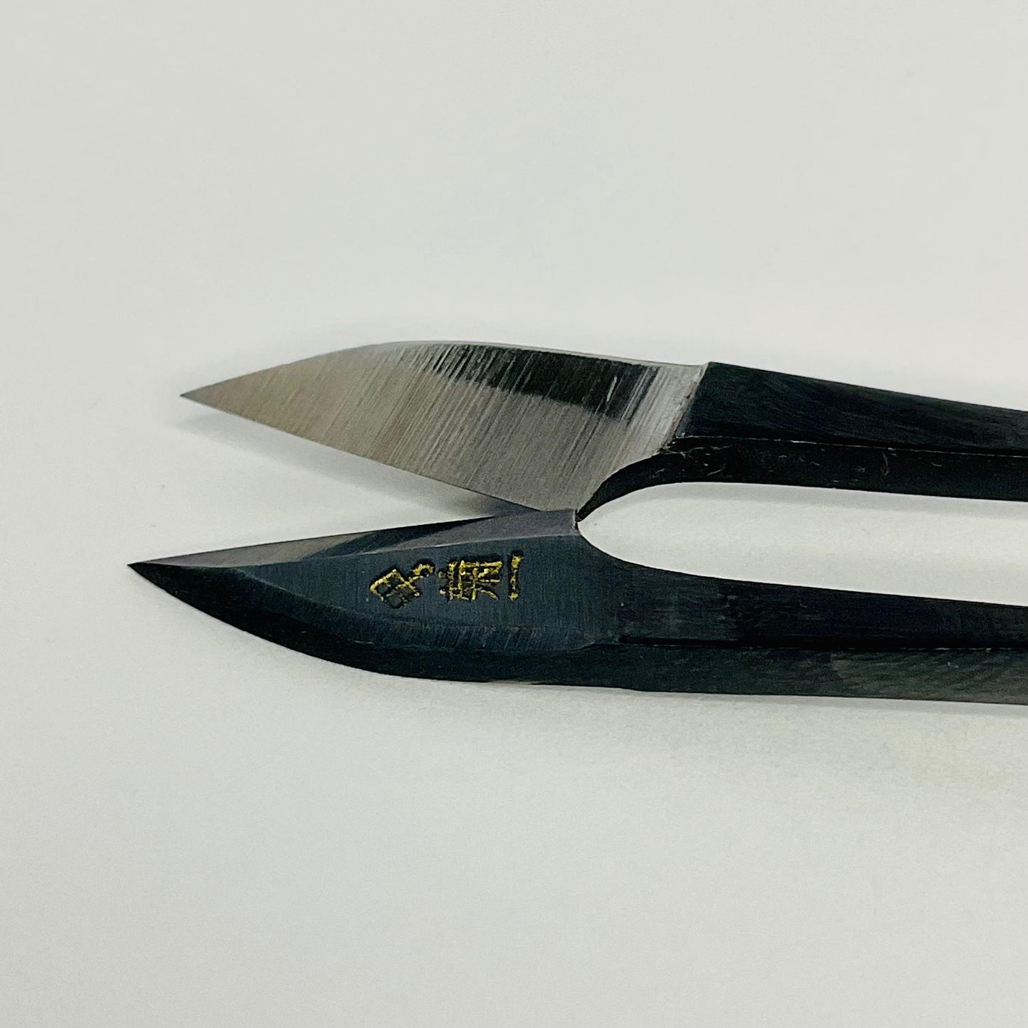 Compact Japanese Thread Snips 6cm