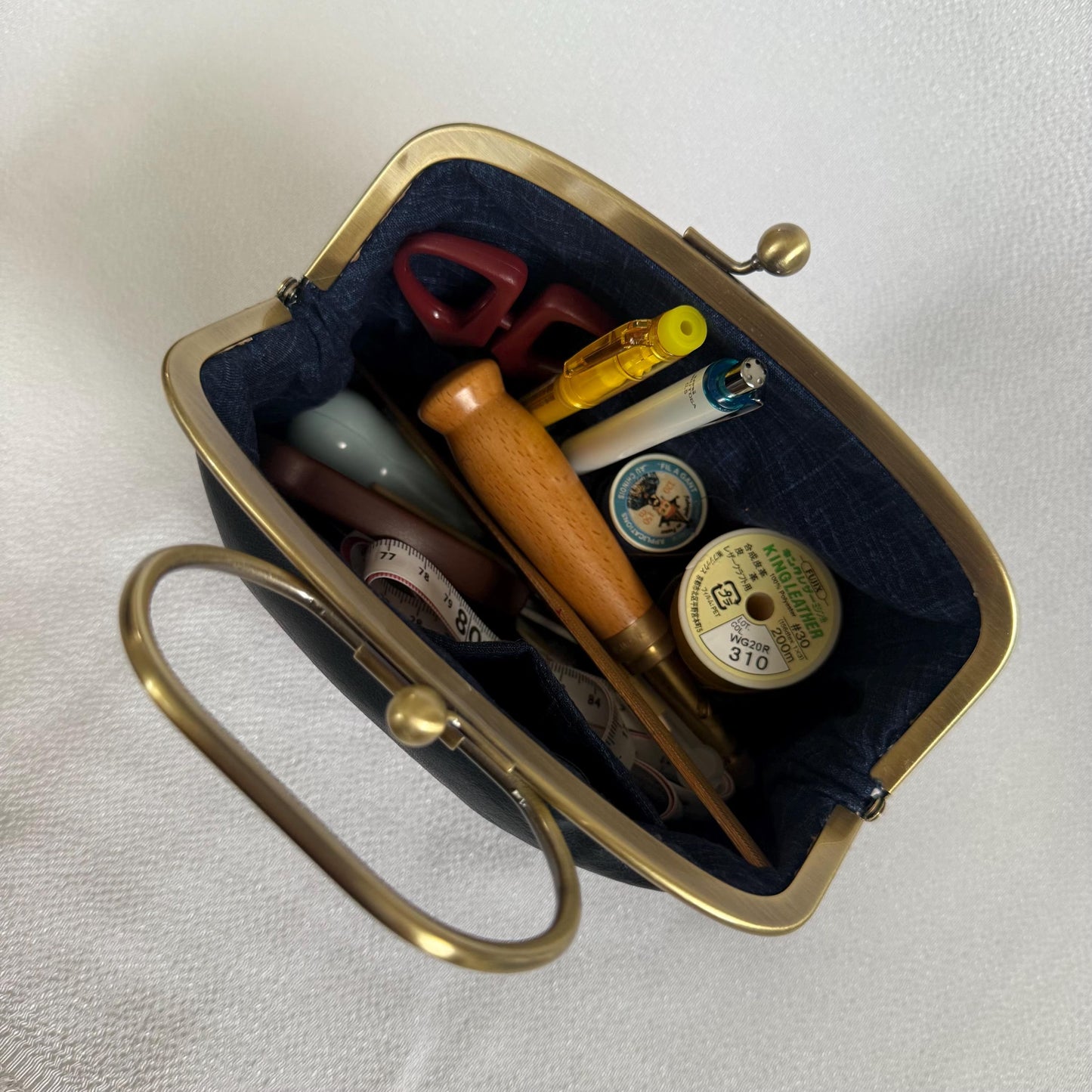 Handmade Leather Frame Purse, "AOIRO"